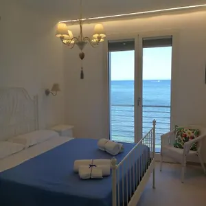 https://fuga-blu.sicilyhotelsitaly.net